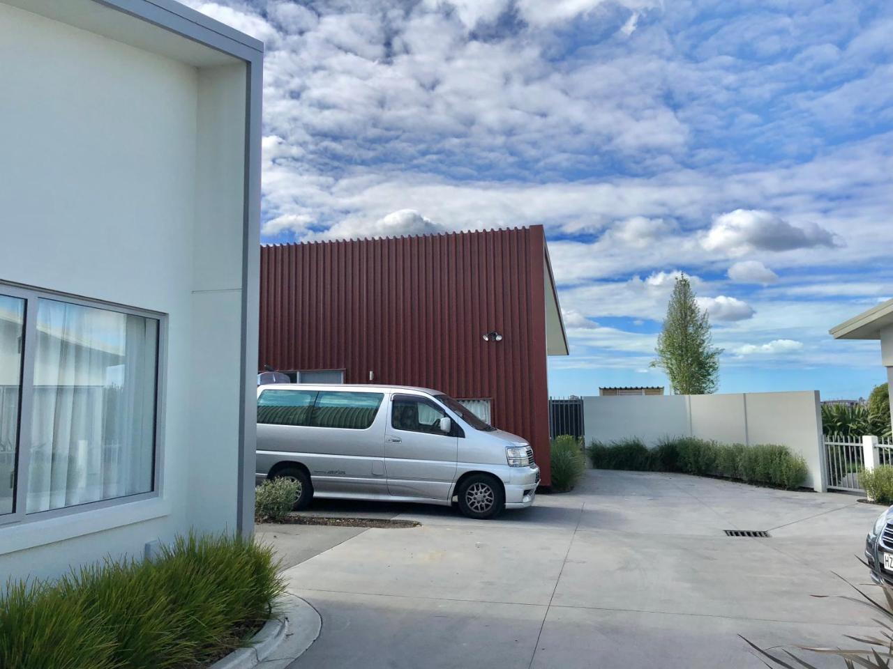 Lovely, Sunny, Home Sweet Home Christchurch Eksteriør bilde