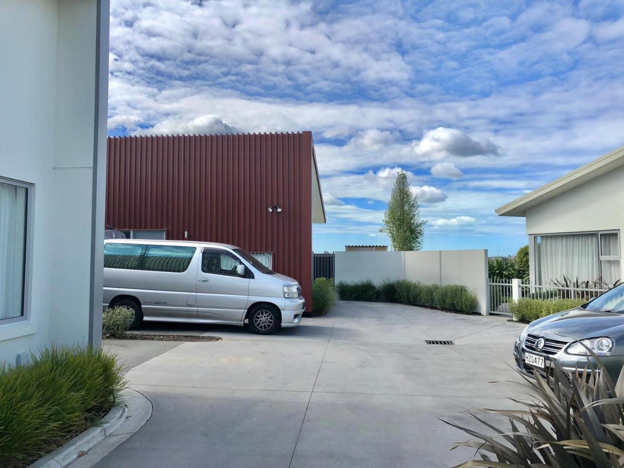 Lovely, Sunny, Home Sweet Home Christchurch Eksteriør bilde